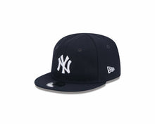 Load image into Gallery viewer, (Infant) New York Yankees New Era MLB 9FIFTY 950 Snapback Cap Hat Navy Blue Crown/Visor White Logo (My 1st First)
