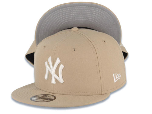 New York Yankees New Era MLB 9FIFTY 950 Snapback Cap Hat Khaki Crown/Visor White Logo Gray UV