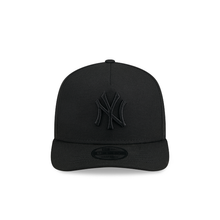 Load image into Gallery viewer, New York Yankees New Era MLB 9FIFTY 950 Snapback A-Frame Cap Hat Black Crown/Visor Black Logo

