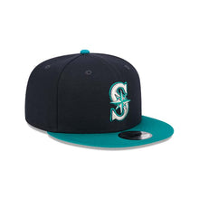Load image into Gallery viewer, Seattle Mariners New Era MLB 9FIFTY 950 Snapback Cap Hat Navy Blue Crown Teal Visor Team Color Logo
