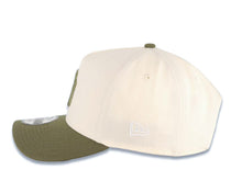 Load image into Gallery viewer, New York Yankees New Era MLB 9FORTY 940 Adjustable A-Frame Cap Hat Cream Crown Olive Green Visor Olive Green Logo 2000 World Series Side Patch
