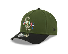 Load image into Gallery viewer, Chicago White Sox New Era MLB 9FORTY 940 M-Crown Adjustable A-Frame Cap Hat Dark Green Crown Black Visor Team Color Logo
