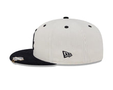Load image into Gallery viewer, (Corduroy) Chicago White Sox New Era MLB 59FIFTY 5950 Fitted Cap Hat Cream Crown Black Visor Black Logo American League Side Patch
