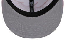 Load image into Gallery viewer, Detroit Red Wings New Era NHL 9FIFTY 950 Snapback Jagged Cap Hat White/Red Crown Red Visor Team Color Logo
