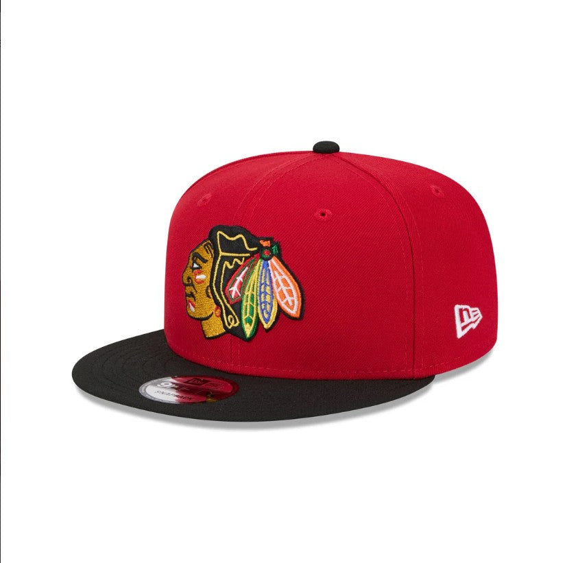 Chicago Blackhawks New Era NHL 9FIFTY 950 Snapback Cap Hat Red Crown Black Visor Team Color Logo
