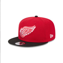 Load image into Gallery viewer, Detroit Red Wings New Era NHL 9FIFTY 950 Snapback Cap Hat Red Crown Black Visor Team Color Logo
