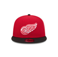 Load image into Gallery viewer, Detroit Red Wings New Era NHL 9FIFTY 950 Snapback Cap Hat Red Crown Black Visor Team Color Logo
