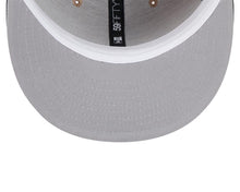 Load image into Gallery viewer, Chicago White Sox New Era MLB 59FIFTY 5950 Fitted Cap Hat Khaki Crown Black Visor Black Logo
