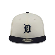 Load image into Gallery viewer, Detroit Tigers New Era 9FIFTY 950 Snapback Cap Hat Cream Crown Navy Blue Visor Navy Blue Logo Localized Map Side Patch
