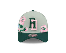 Load image into Gallery viewer, Dominican Republic New Era WBC 9FORTY 940 Adjustable A-Frame Cap Hat Pistachio Green Crown Green Visor Green/Pink Logo 
