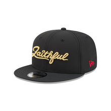 Load image into Gallery viewer, San Francisco 49ers New Era NFL 9FIFTY 950 Snapback Cap Hat Black Crown/Visor Metallic Gold Script/Text Logo Team Logo Side Patch Black UV
