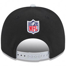 Load image into Gallery viewer, Las Vegas Raiders New Era NFL 9FIFTY 950 A-Frame Snapback Cap Hat Black Crown Gray Visor Team Color  with Text Logo (2025 Draft)
