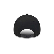 Load image into Gallery viewer, Chicago Bulls New Era NBA 9FORTY 940 Adjustable A-Frame Cap Hat Black Crown/Visor Team Color Logo
