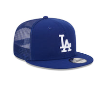 Load image into Gallery viewer, Los Angeles Dodgers New Era MLB 9FIFTY 950 Mesh Trucker Snapback Cap Hat Royal Blue Crown/Visor White Logo
