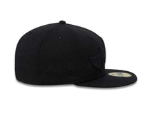 Load image into Gallery viewer, Batzarro New Era 59FIFTY 5950 Fitted Cap Hat Black Crown/Visor Black Logo 
