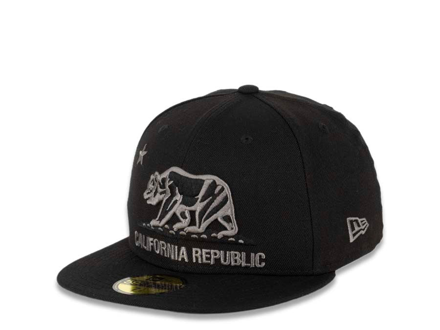 California Replubic New Era 59FIFTY 5950 Fitted Cap Hat Black Crown/Visor Black/Dark Gray Bear Logo