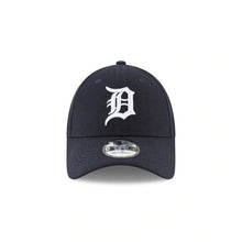 Load image into Gallery viewer, Detroit Tigers New Era 9FORTY 940 Adjustable Cap Hat Navy Crown/Visor White Logo 
