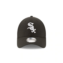 Load image into Gallery viewer, Chicago White Sox New Era 59FIFTY 5950 Fitted Cap Hat Black Crown/Visor White Logo 
