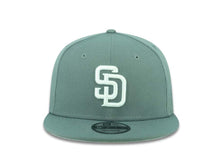 Load image into Gallery viewer, San Diego Padres New Era MLB 9FIFTY 950 Snapback Cap Hat Dark Gray Crown/Visor White Logo
