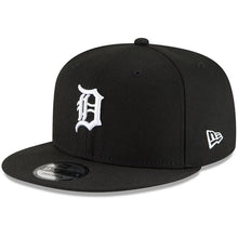 Load image into Gallery viewer, Detroit Tigers New Era MLB 9FIFTY 950 Snapback Cap Hat Black Crown/Visor White Logo
