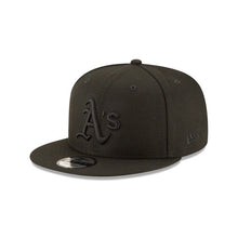 Load image into Gallery viewer, Oakland Athletics New Era MLB 9FIFTY 950 Snapback Cap Hat Black Crown/Visor Black Logo 
