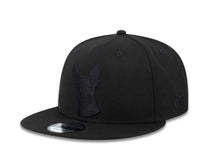 Load image into Gallery viewer, Xolos de Tijuana New Era Liga MX 9FIFTY 950 Snapback Cap Hat All Black Crown/Visor Black &quot;Dog Head&quot; Logo 
