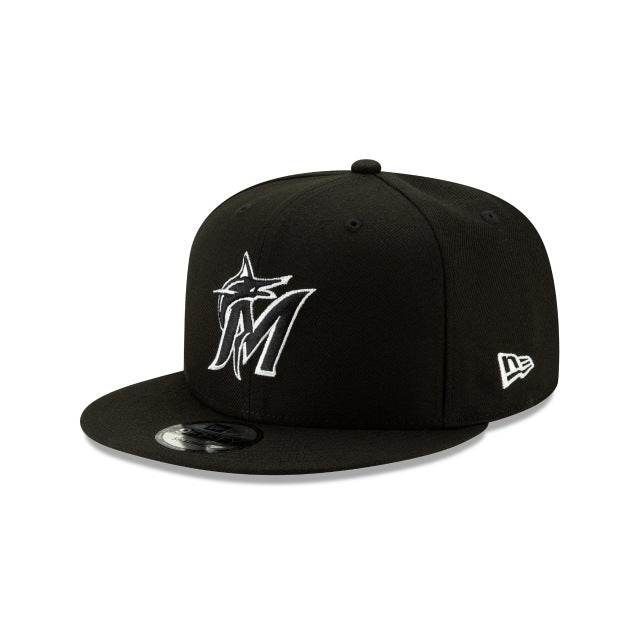 Miami Marlins New Era MLB 9FIFTY 950 Snapback Cap Hat Black Crown/Visor Black/White Logo 