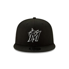 Load image into Gallery viewer, Miami Marlins New Era MLB 9FIFTY 950 Snapback Cap Hat Black Crown/Visor Black/White Logo 
