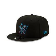 Load image into Gallery viewer, (Youth) Miami Marlins New Era MLB 9FIFTY 950 Snapback Cap Hat Black Crown/Visor Team Color Logo 
