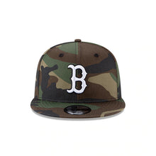 Load image into Gallery viewer, Boston Red Sox New Era MLB 9FIFTY 950 Snapback Cap Hat Camo Crown/Visor White/Black Logo 
