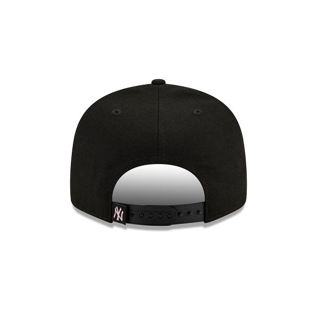 New Era New York Yankees Exclusive Selection 9FIFTY Snapback Adjustable Hat  Cap- OSFM, Black Crown White Logo, One Size : : Sports & Outdoors