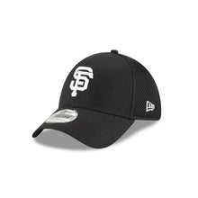 Load image into Gallery viewer, San Francisco Giants New Era MLB 39THIRTY 3930 Neo Mesh Flexfit Cap Hat Black Crown/Visor White Logo

