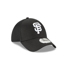 Load image into Gallery viewer, San Francisco Giants New Era MLB 39THIRTY 3930 Neo Mesh Flexfit Cap Hat Black Crown/Visor White Logo
