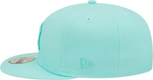 Load image into Gallery viewer, New York Yankees New Era MLB 9FIFTY 950 Color Pack Snapback Cap Hat Blue Tint Crown/Visor Blue Tint Logo
