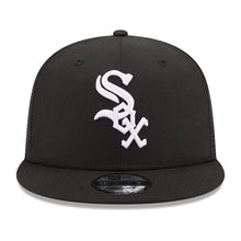 Load image into Gallery viewer, Chicago White Sox New Era MLB 9FIFTY 950 Mesh Trucker Snapback Cap Hat Black Crown/Visor White Logo 
