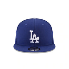 Load image into Gallery viewer, Los Angeles Dodgers New Era MLB 9FIFTY 950 Snapback Cap Hat Royal Blue Crown/Visor White Logo Jackie Robinson Day Side Patch

