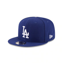Load image into Gallery viewer, Los Angeles Dodgers New Era MLB 9FIFTY 950 Snapback Cap Hat Royal Blue Crown/Visor White Logo Jackie Robinson Day Side Patch
