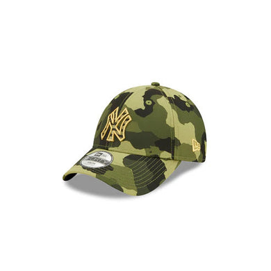 (Youth) New York Yankees New Era MLB 9FORTY 940 Kids Adjustable Cap Hat Camo Crown/Visor Camo Flag/Gold Logo (2022 Armed Forces Day)