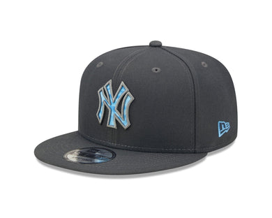 New York Yankees New Era MLB 9FIFTY 950 Snapback Cap Hat Dark Gray Crown/Visor Sky Blue/Gray Logo (2022 Father's Day)