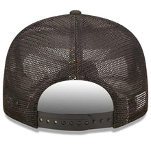 Load image into Gallery viewer, New York Yankees New Era MLB 9FIFTY 950 Mesh Trucker Snapback Cap Hat Black Crown/Visor Metallic Gold Logo with Star 2022 All-Star Game Side Patch (2022 All-Star Game On-Field)
