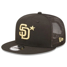 Load image into Gallery viewer, San Diego Padres New Era MLB 9FIFTY 950 Mesh Trucker Snapback Cap Hat Black Crown/Visor Metallic Gold Logo with Star 2022 All-Star Game Side Patch (2022 All-Star Game On-Field)
