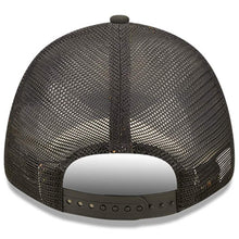 Load image into Gallery viewer, New York Yankees New Era MLB 9FORTY 940 Mesh Trucker Adjustable Cap Hat Black Crown/Visor Metallic Gold Logo with Star 2022 All-Star Game Side Patch (2022 All-Star Game)

