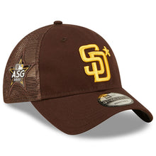 Load image into Gallery viewer, San Diego Padres New Era MLB 9TWENTY 920 Mesh Trucker Adjustable Cap Hat Brown Crown/Visor Team Color Logo with Star 2022 All-Star Game Side Patch (2022 All-Star Game)
