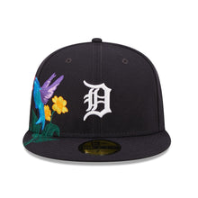 Load image into Gallery viewer, Detroit Tigers New Era MLB 59FIFTY 5950 Fitted Cap Hat Navy Crown/Visor Team Color Logo (Blooming)
