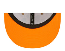 Load image into Gallery viewer, Chicago White Sox New Era MLB 59FIFTY 5950 Fitted Cap Hat Duck Camo Crown/Visor Team Color Logo 2005 World Series Side Patch Orange UV
