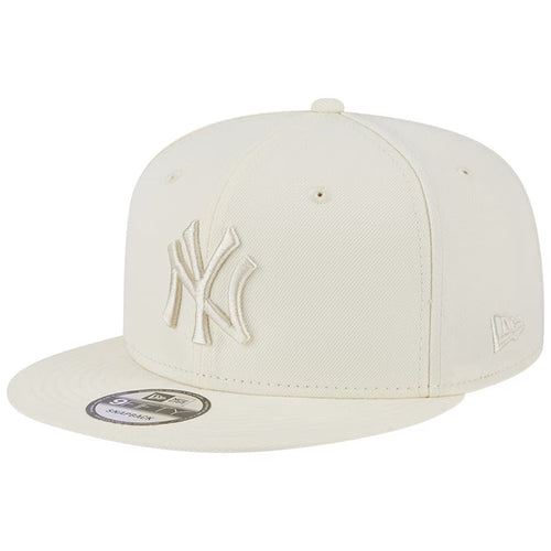 New York Yankees New Era MLB 9FIFTY 950 Snapback Cap Hat Cream Crown/Visor Cream Logo (Color Pack)
