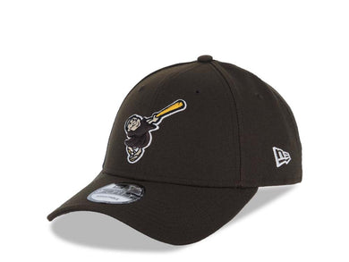 San Diego Padres New Era MLB 9FORTY 940 Adjustable Cap Hat Brown Crown/Visor Swinging Friar Brown/Yellow Logo