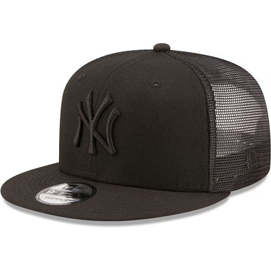 New York Yankees New Era MLB 9FIFTY 950 Snapback Trucker Mesh Cap Hat Black Crown/Visor Black Logo 