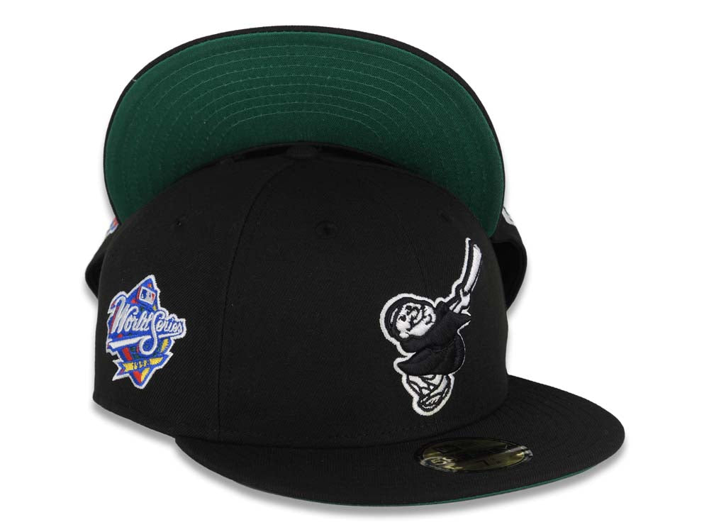 San Diego Padres New Era MLB 59FIFTY 5950 Fitted Cap Hat Black Crown/Visor Black/White Logo 1998 World Series Side Patch Green UV
