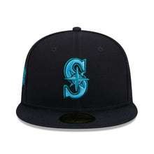 Load image into Gallery viewer, Seattle Mariners New Era MLB 9FIFTY 950 Snapback Cap Hat Navy Crown/Visor Sky Blue/Teal Logo Father&#39;s Day 2023 Side Patch Sky Blue UV
